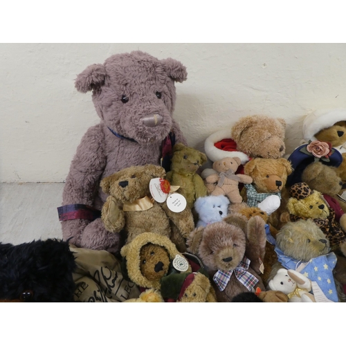 93 - Soft toys and Teddy bears: to include an example with mobile limbs  11