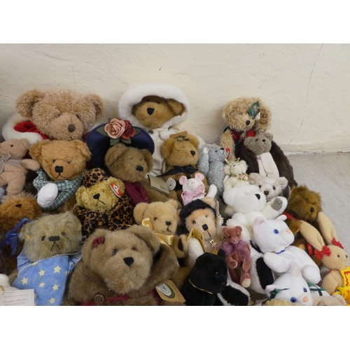 93 - Soft toys and Teddy bears: to include an example with mobile limbs  11