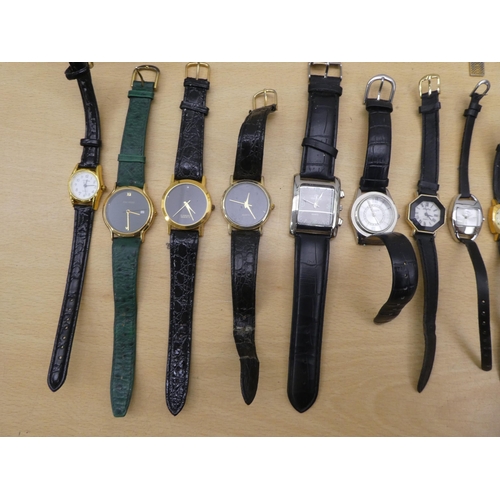 172 - Variously cased and strapped ladies wristwatches