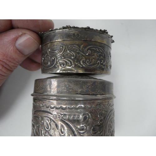 194 - Silver items: to include an Armada style dish  3