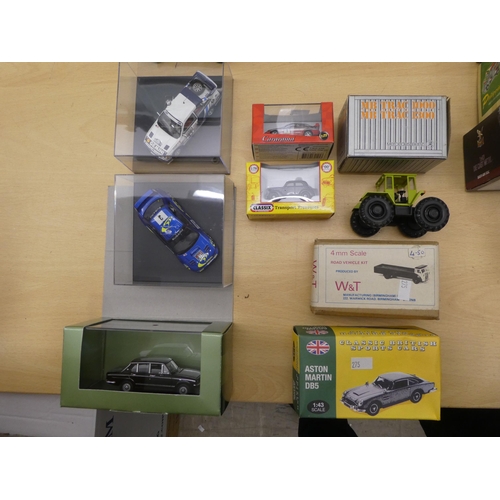 275 - Diecast model vehicles: to include a DAF Trucks 2800 Lion Car  boxed