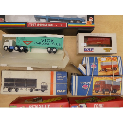 278 - Diecast model vehicles: to include a Tekno Lorry  boxed