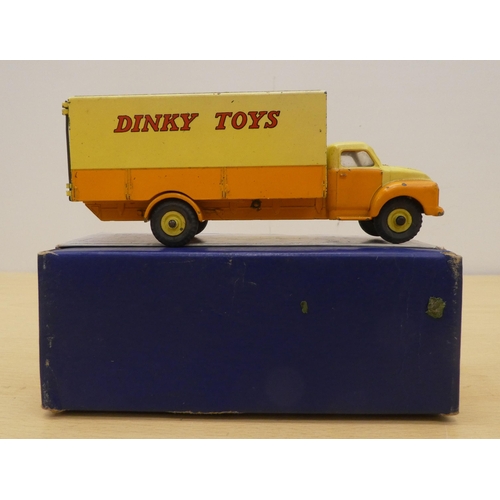 199 - Three Dinky diecast model vehicles: to include a Bedford Heinz Van No.923  boxed