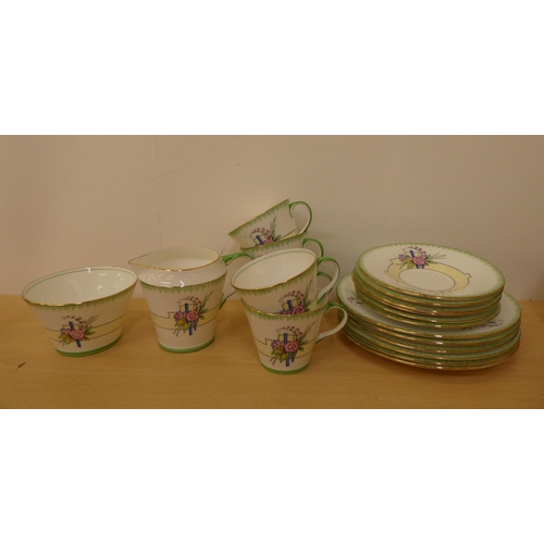 120 - Ceramics: to include an Art Deco Aynsley china tea set