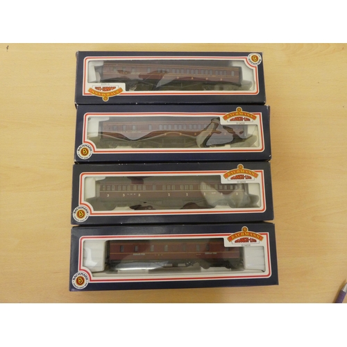 40 - 00 gauge model railway accessories: to include a Bachmann passenger coach  boxed