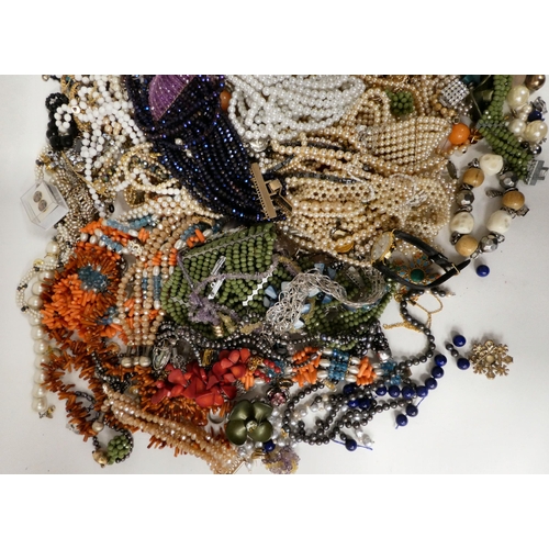 75 - Costume jewellery: to include coral effect necklaces