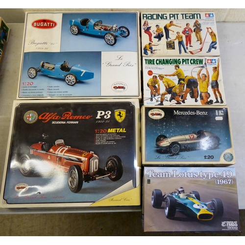 126 - 1/20 scale model kits: to include an 'Alfa Romeo Scuderia Ferrari P3'; and a 'Bugatti 35' by Revival... 