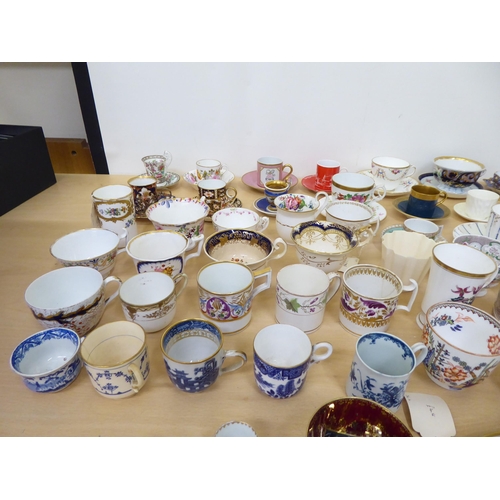 168 - 18th, 19th & 20thC mainly porcelain and china cabinet cups and saucers (some single pieces), mix... 