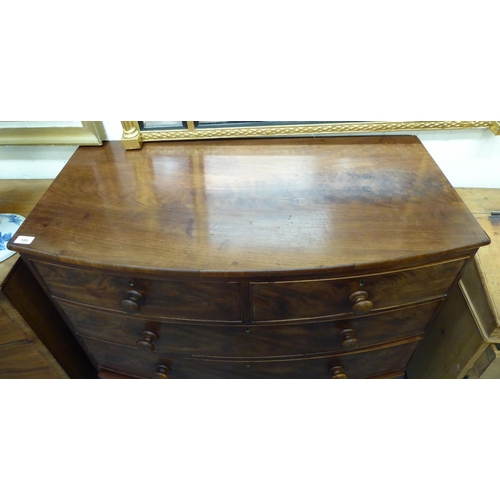 185 - A late Victorian mahogany bow front five drawer chest of drawers, raised on bracket feet  40.5