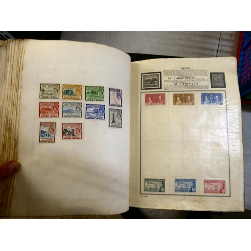 189 - Uncollated stamps and First Day covers: to include world examples