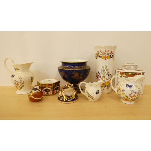 123 - Decorative ceramics: to include four pieces of Aynsley china; Royal Crown Derby; and a Carltonware c... 