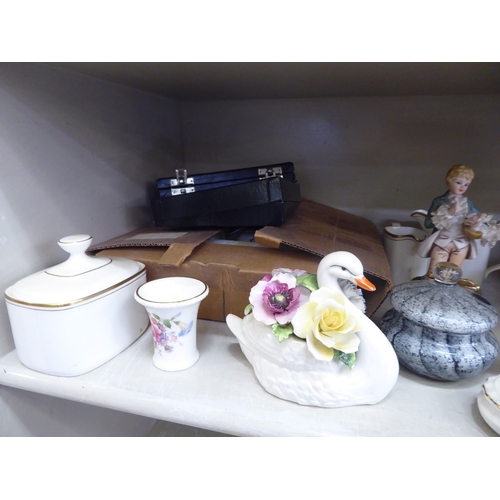 127 - Decorative ceramics: to include collector's plates; ceramic figures; and small trinket boxes