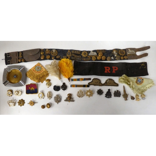 67 - Miscellaneous military cap badges, other insignia and associated collectables, some copies: to inclu... 