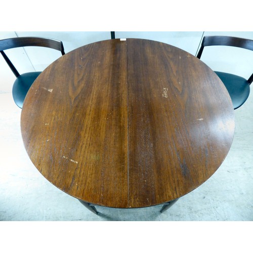 279 - A Frem Rajle of Denmark by Hans Olsen teak 'Roundette' dining table, raised on turned legs  29