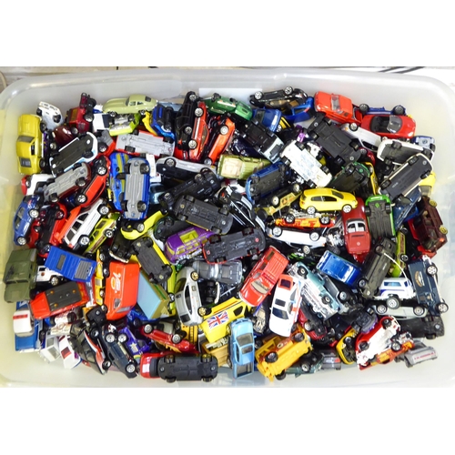 270 - Uncollated diecast model vehicles, mainly Matchbox sports cars