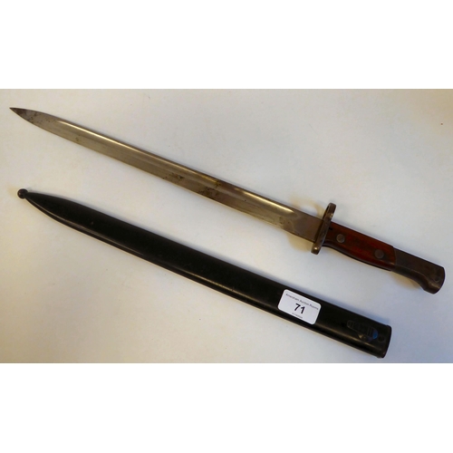 71 - A Great War bayonet, the blade 15