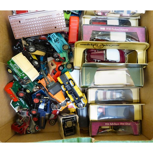 153 - Diecast model vehicles  some boxed: to include several examples by Models of Yesteryear