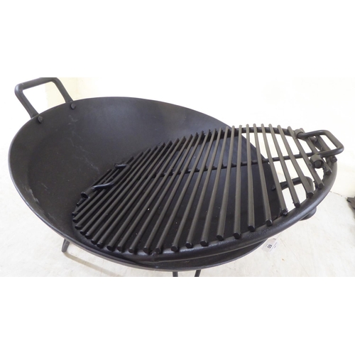 148 - A cast iron combination fire pit/bbq  16