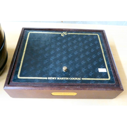 127 - A Remy Martin promotional stacking hardwood board game, fashioned as a Cognac barrel  10