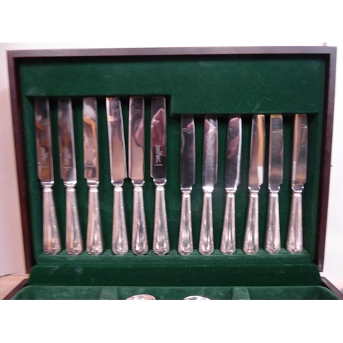 17 - Metalware: to include silver plated Old English pattern flatware