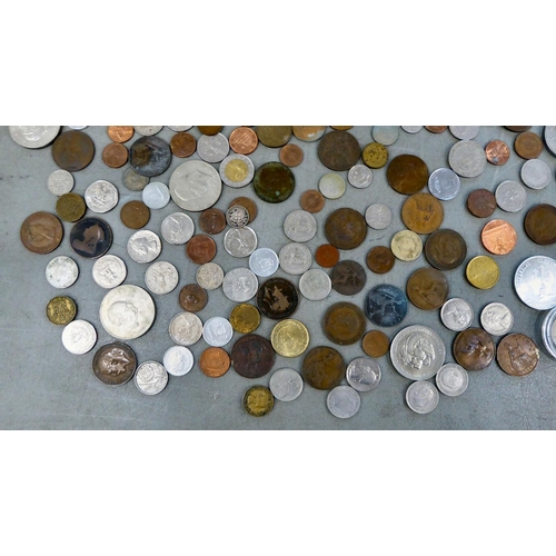 215 - Uncollated British pre-decimal coinage, European and later American issues