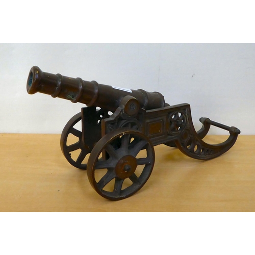 269 - A mid 20thC cast brass model horse drawn cannon  9