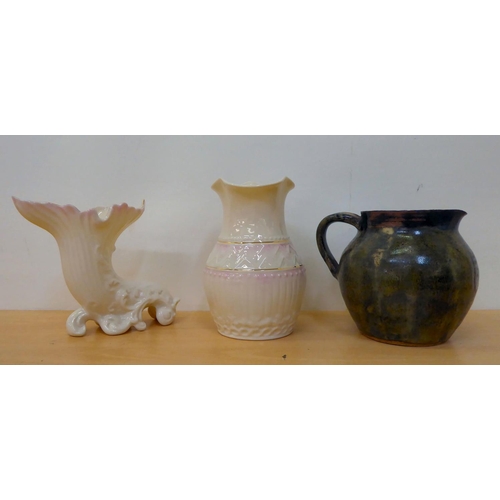 285 - Decorative pottery: to include a Denby stoneware vase  9