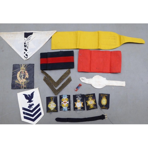 8 - Mainly fabric, military related collectables: to include a Royal Air Force Police armband(Please Not... 