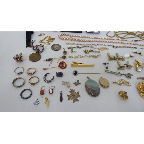 114 - Items of personal ornament: to include cufflinks; brooches; and bracelets