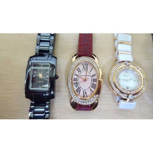 119 - Variously cased and strapped wristwatches