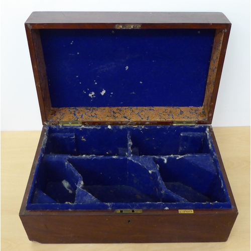 146 - A late 19th/early 20thC mahogany (empty) silver tea set chest with straight sides and a hinged lid, ... 