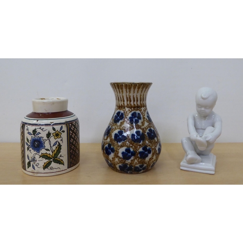 194 - Mainly 20thC European ceramics: to include a German pottery vase  4