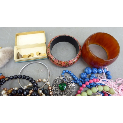 341 - Costume jewellery: to include coloured bead necklaces