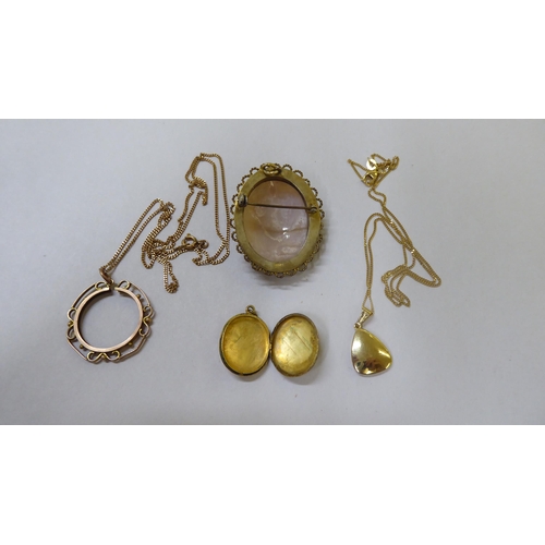 8 - Yellow metal and other items of personal ornament: to include a sovereign pendant mount (only); a ca... 