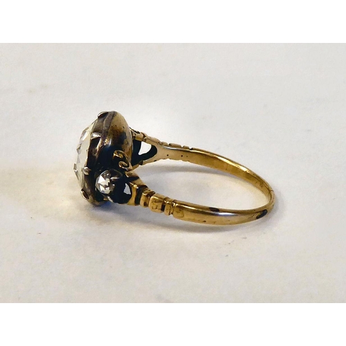 146 - An 18ct gold, rose cut, claw set, diamond ring with two small stones on the shank  approx. 2ct ... 