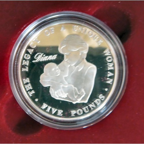 218 - Silver proof collector's coins: to include a 2005 Nelson Trafalgar two crown set