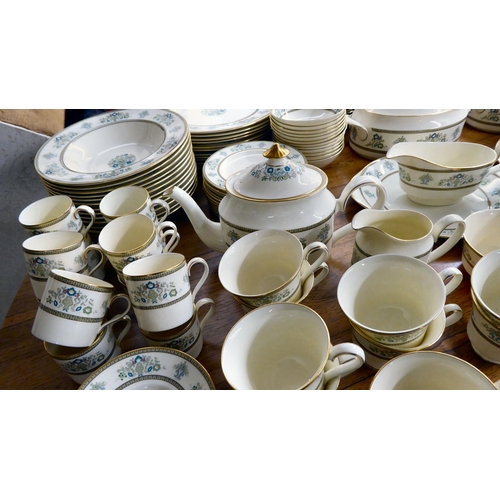 301 - A Minton porcelain Henley pattern tea and dinner service