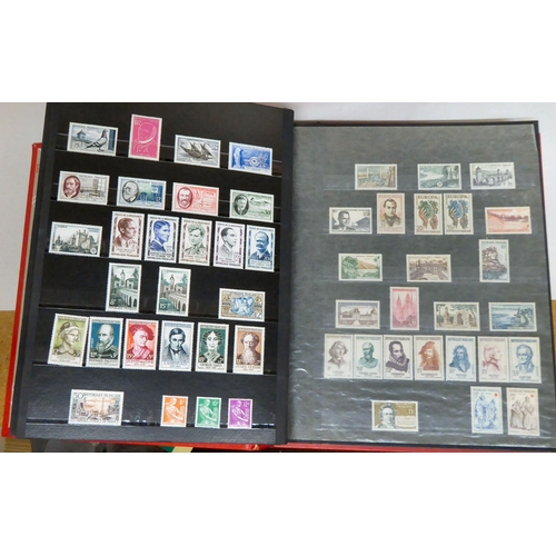 303 - Uncollated postage stamps - unmounted mint and used  various Continents