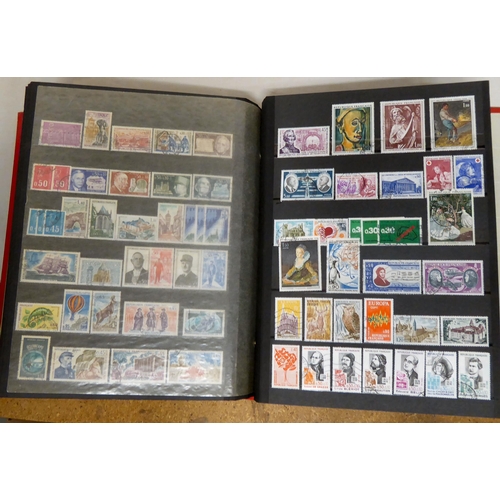 303 - Uncollated postage stamps - unmounted mint and used  various Continents