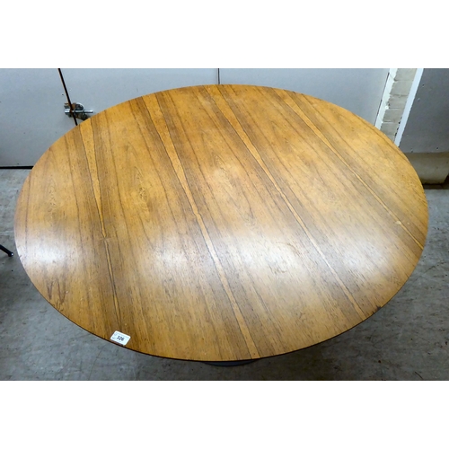 326 - A circa 1970s Castelli of Italy faux rosewood pedestal breakfast table  29