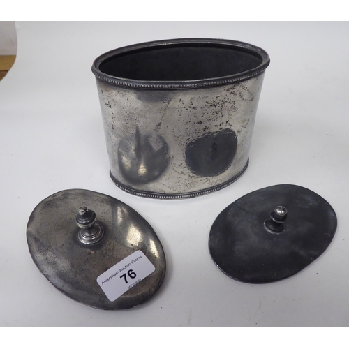 76 - Miscellaneous 17th, 18th and 19thC pewter hollowware: to include jugs and mugs