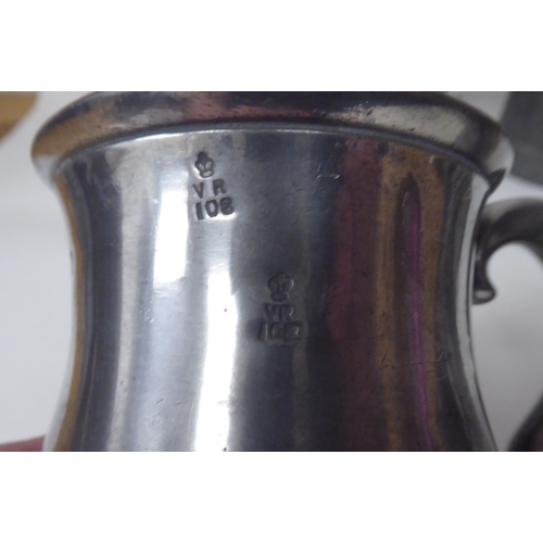 80 - Eighteen 18th and 19thC pewter mugs, one-two pints approx. of varying design