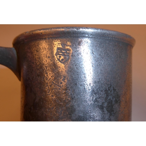 80 - Eighteen 18th and 19thC pewter mugs, one-two pints approx. of varying design