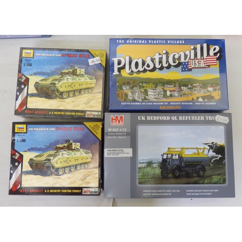 34 - 1/100, 1/35 scale and other model kits: to include a US Modern M1114 by T-Model and 'Mayflower' by R... 