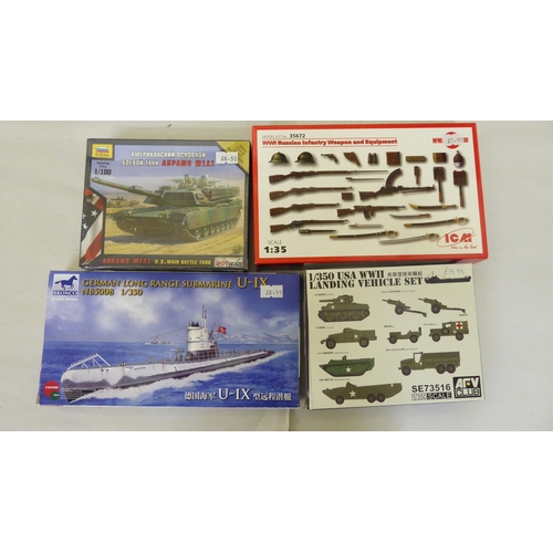 34 - 1/100, 1/35 scale and other model kits: to include a US Modern M1114 by T-Model and 'Mayflower' by R... 