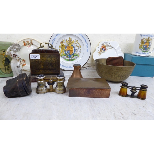 103 - A mixed lot: to include Victorian and later Royal themed collectables