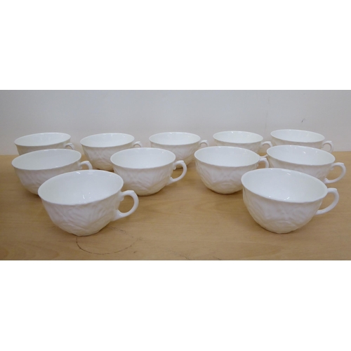 293 - China teaware: to include Wedgwood Countryware pattern