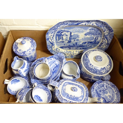 38 - Copeland Spode china Italian pattern tableware