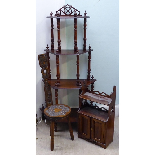 386 - Small furniture: to include an early 20thC carved beech framed spinning chair, raised on turned legs