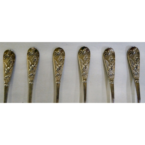 432 - A set of six late Victorian silver and silver gilt teaspoons, the terminals decorated with kingfishe... 